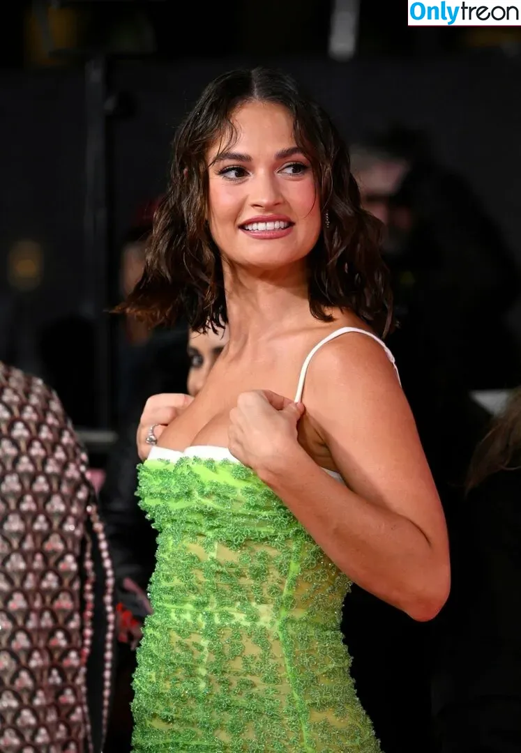 Lily James nude photo #0194 (lillyjames / lilyjamesofficial)