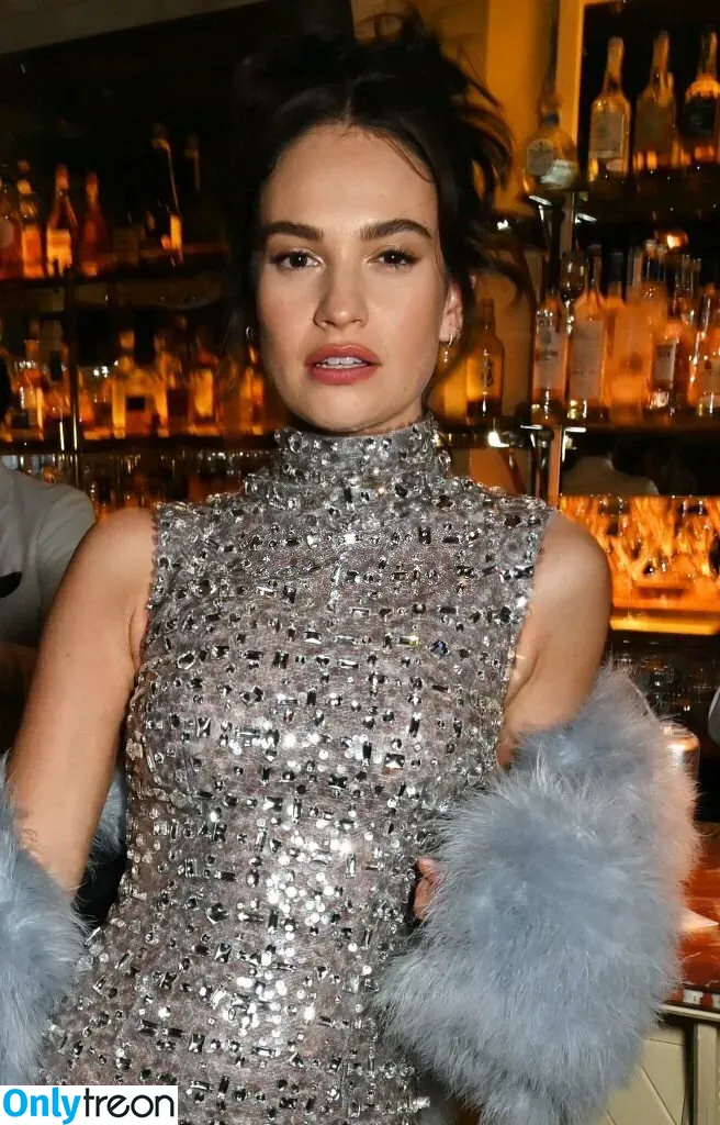 Lily James nude photo #0284 (lillyjames / lilyjamesofficial)