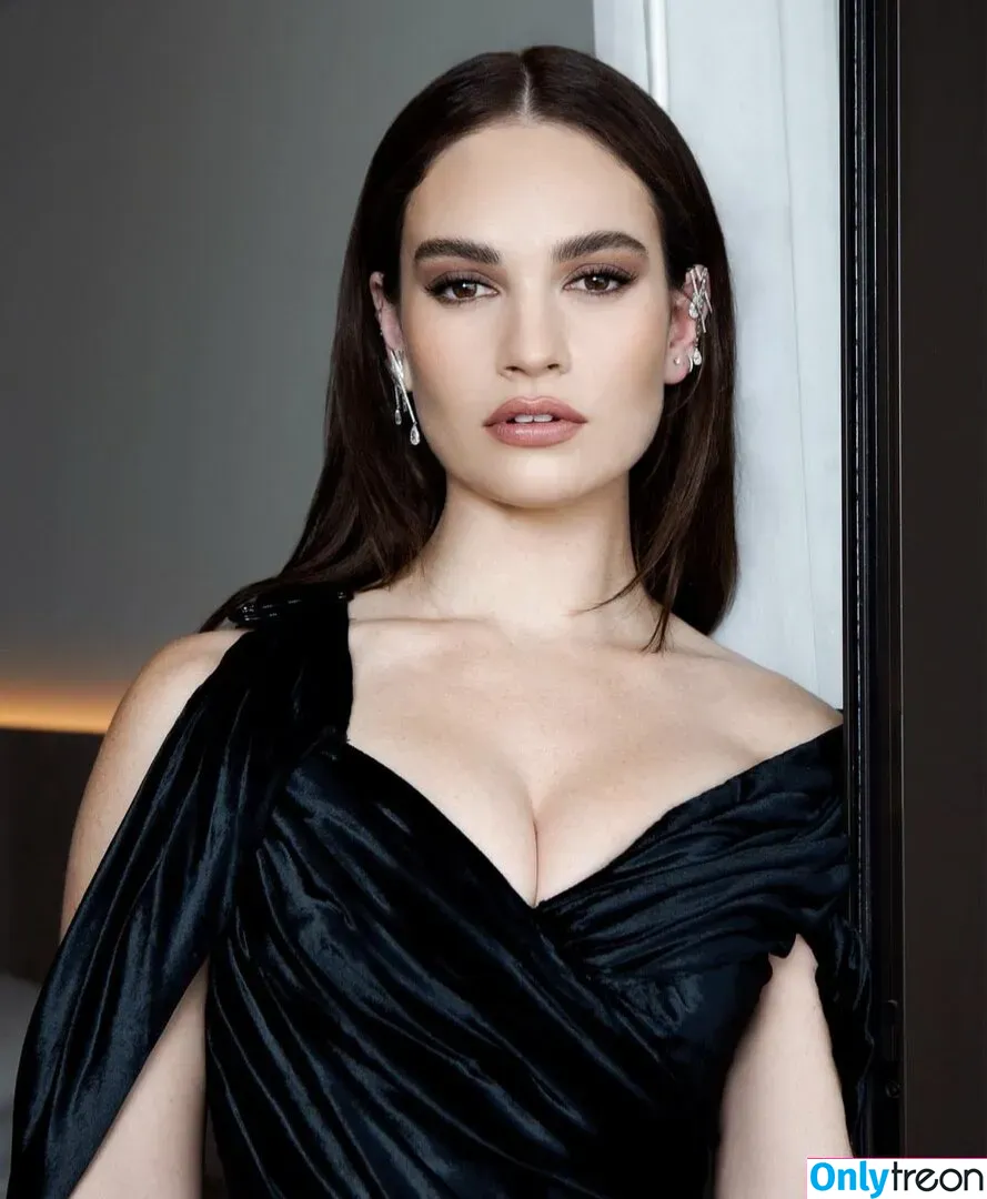 Lily James nude photo #0327 (lillyjames / lilyjamesofficial)