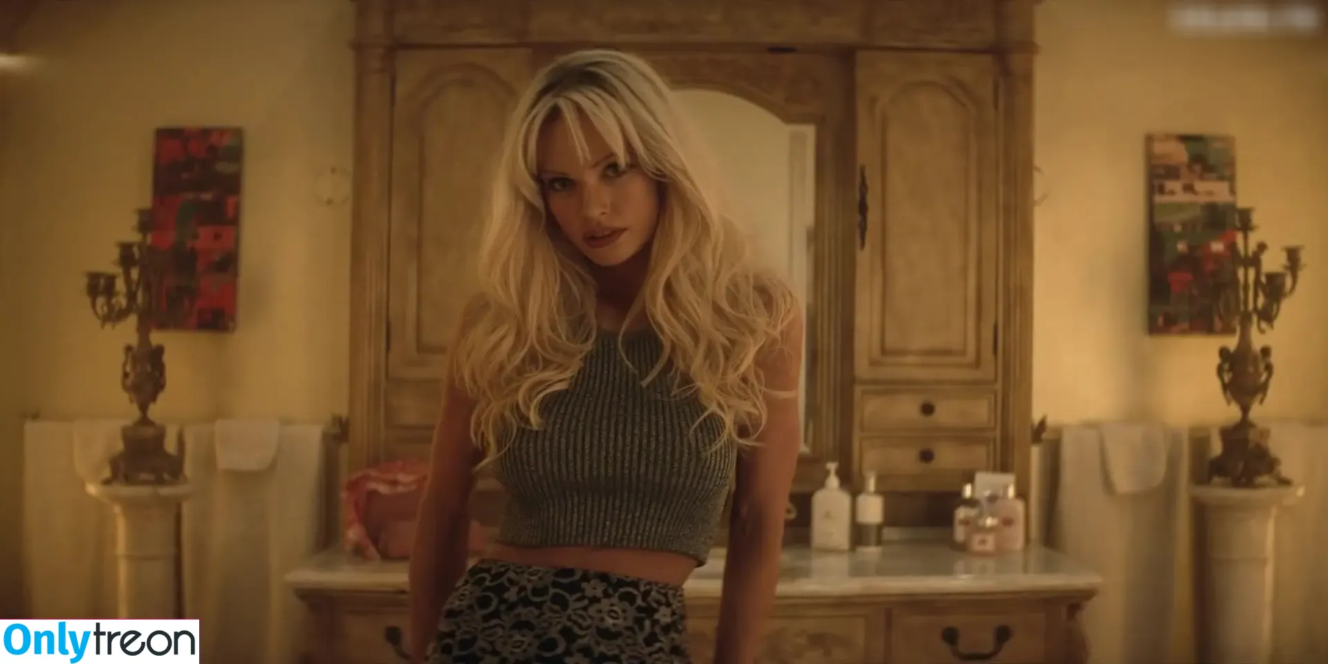 Lily James nude photo #0933 (lillyjames / lilyjamesofficial)