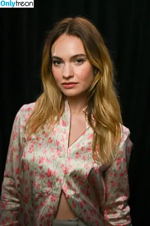Lily James / lillyjames / lilyjamesofficial nude photo #1399