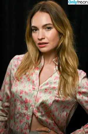 Lily James / lillyjames / lilyjamesofficial nude photo #1442