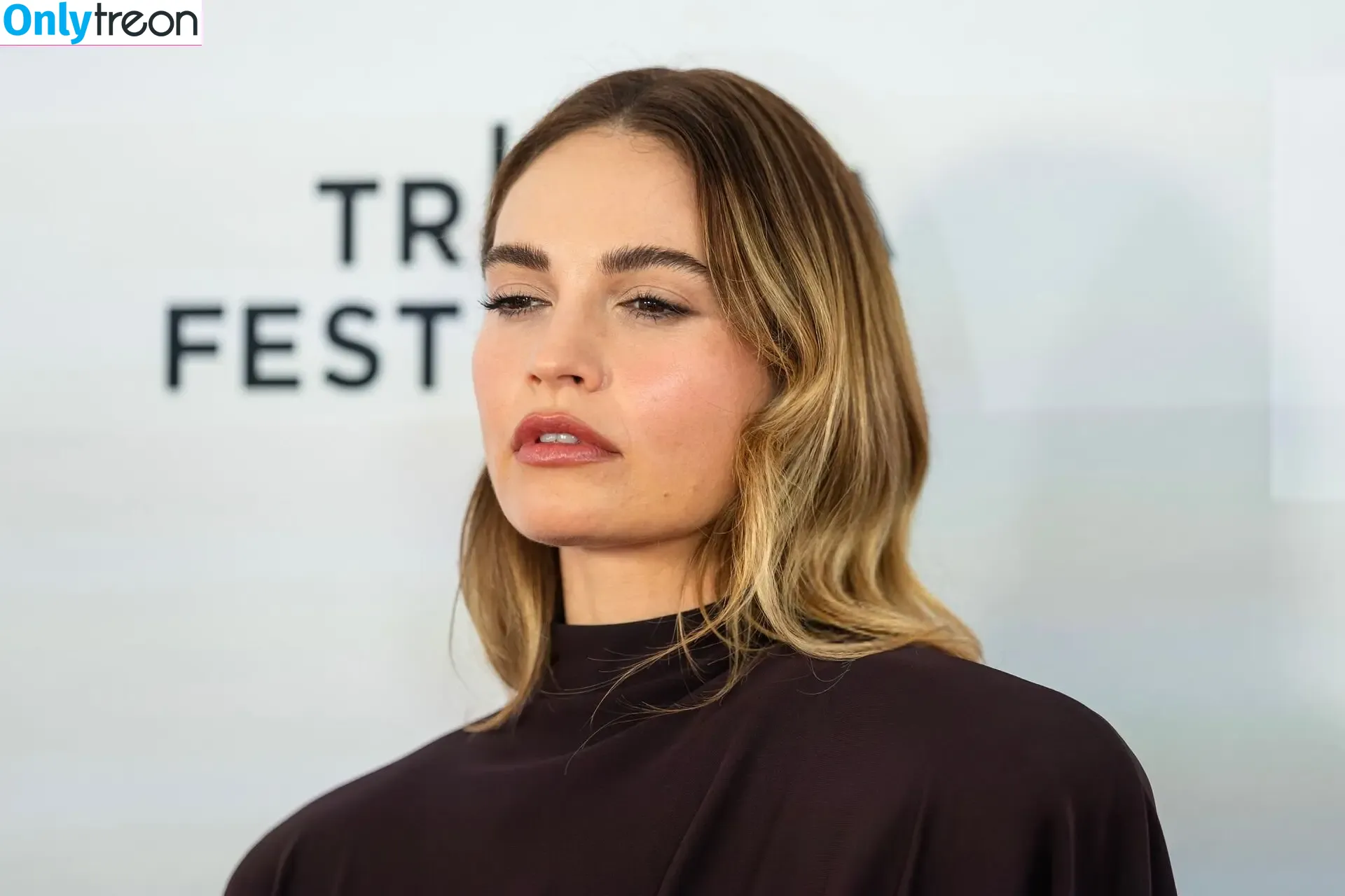 Lily James nude photo #1386 (lillyjames / lilyjamesofficial)