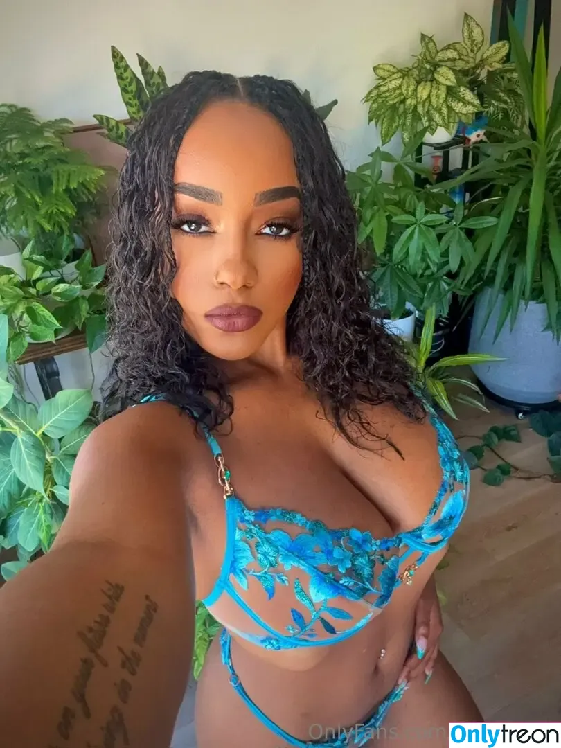 Lily Starfire nude photo #0403 (lily.starfire / lilystarfire.tv)