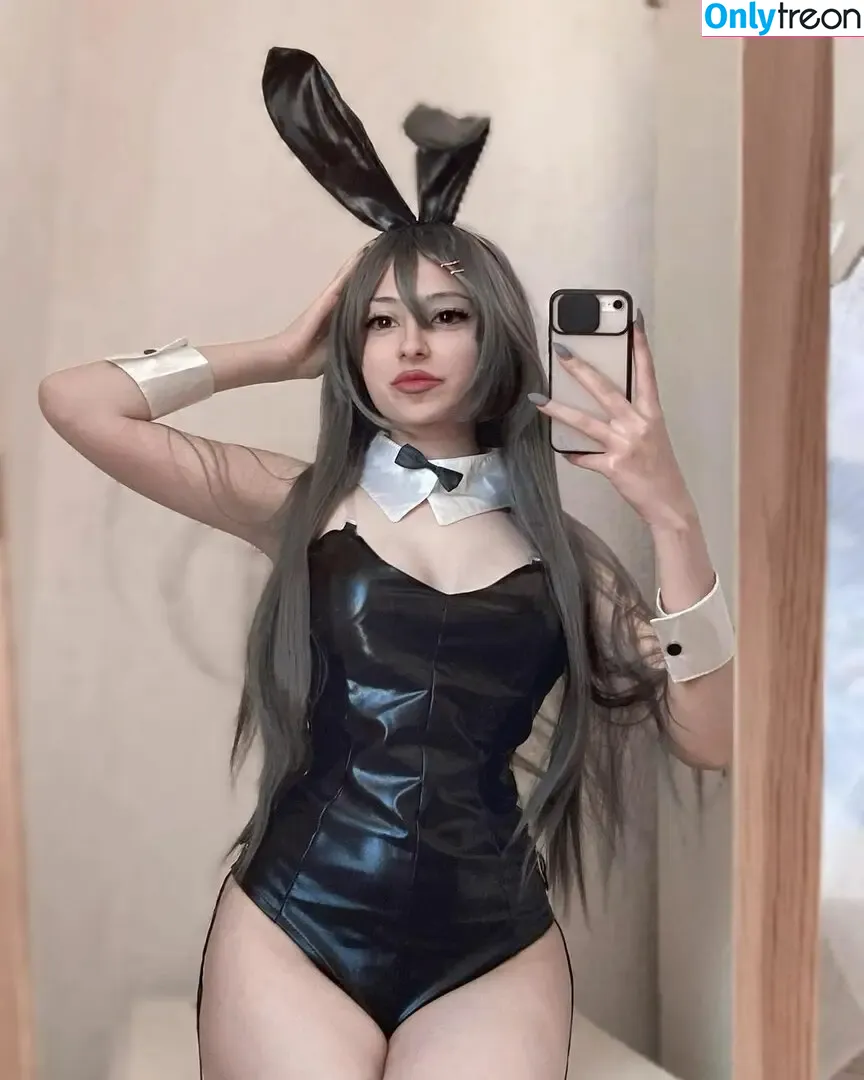 lilyacorncr nude photo #0011 (319228065 / uncorncerned)