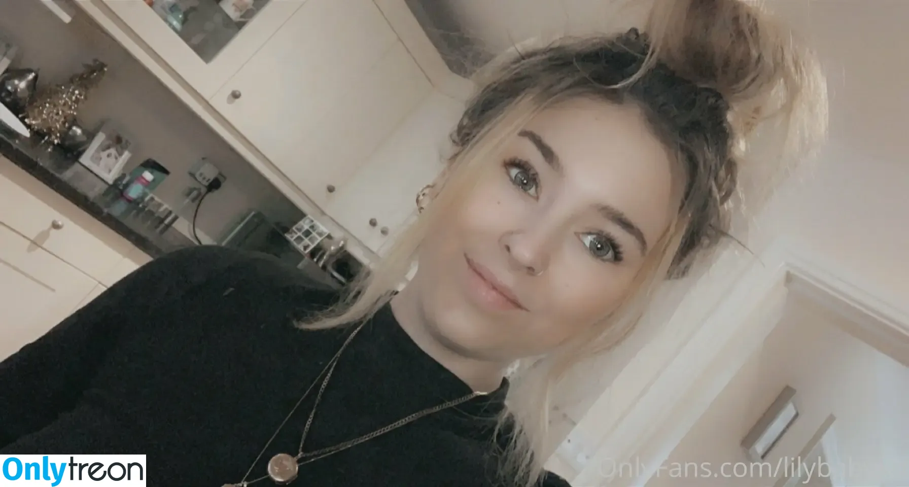 lilybabyxo nude photo #0029 (lilybabyxo)