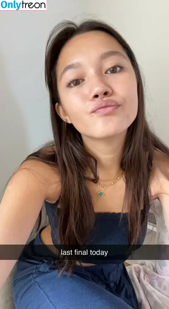 Lilychee nude photo #0228 (Lilychee)