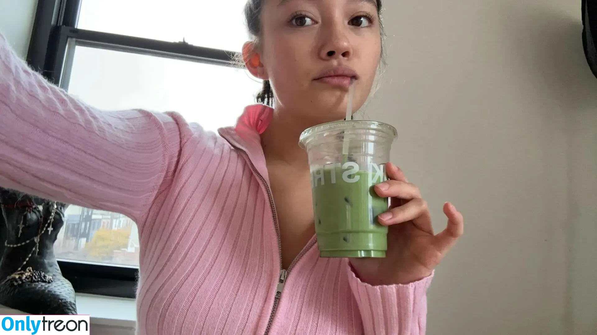 Lilychee nude photo #0687 (Lilychee)