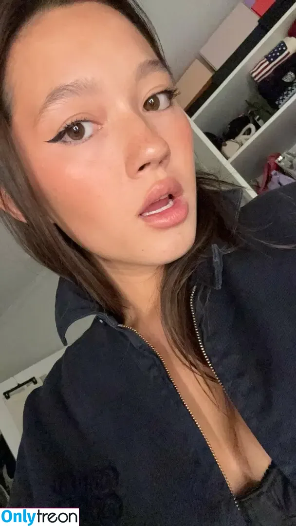 Lilychee nude photo #0934 (Lilychee)