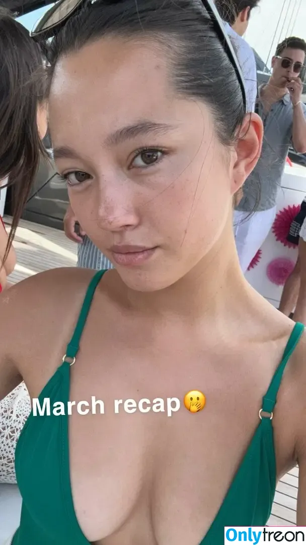 Lilychee nude photo #0947 (Lilychee)