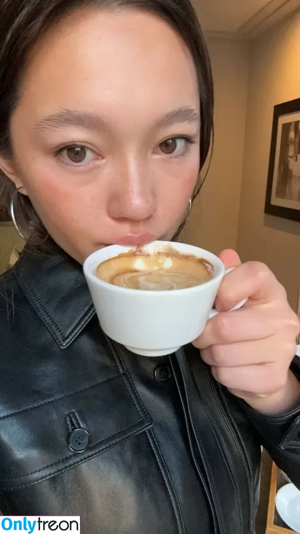 Lilychee nude photo #0950 (Lilychee)