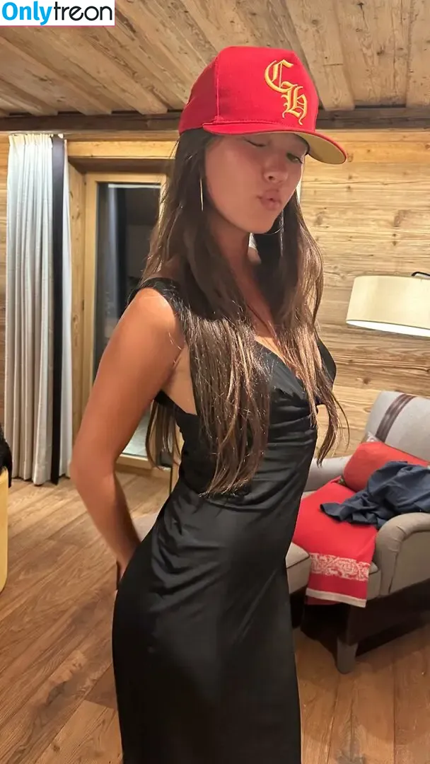 Lilychee nude photo #1902 (Lilychee)