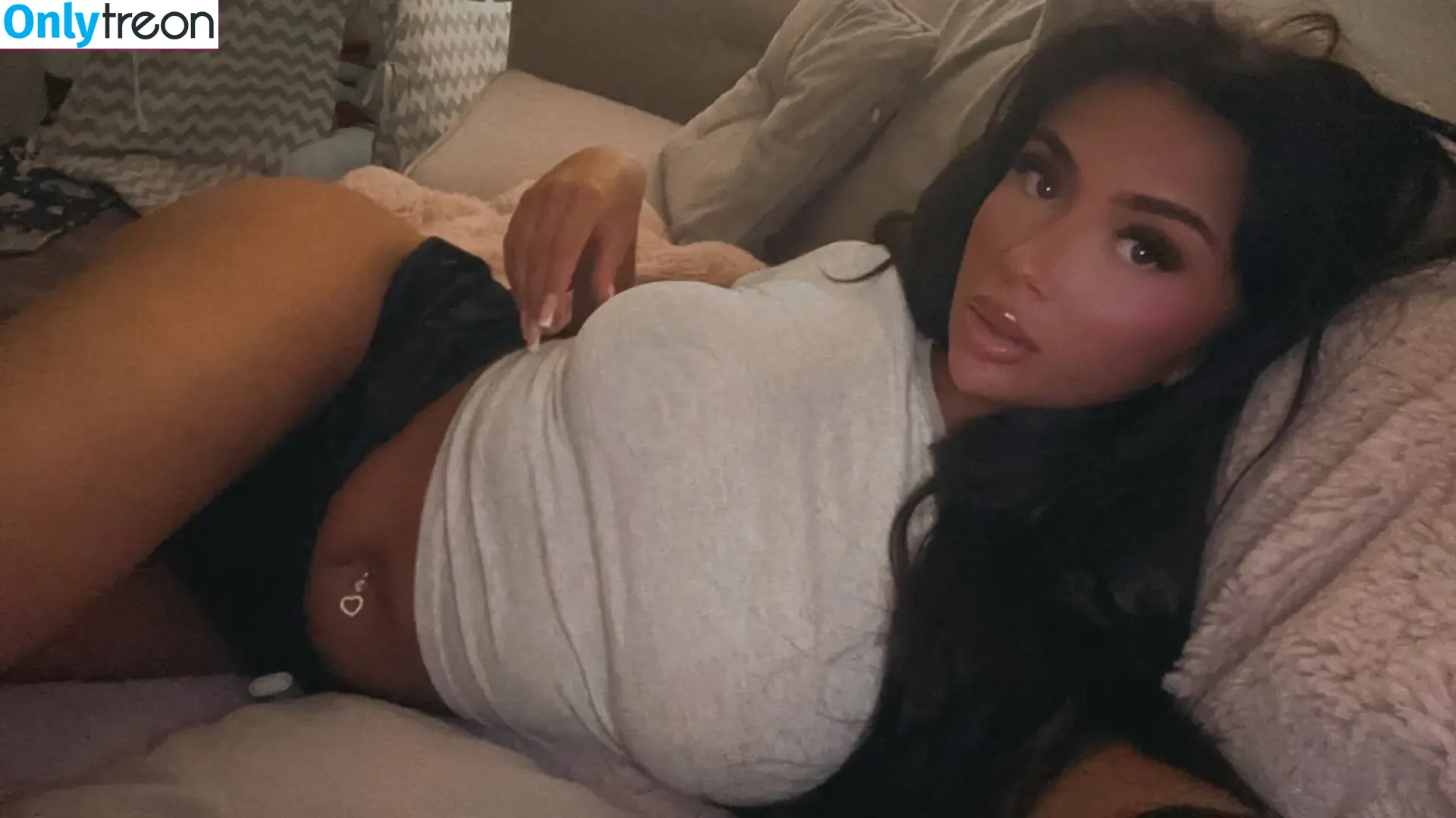 lilymayxoxo nude photo #0004 (lilymaysargeant1)