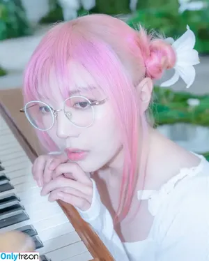 LilyPichu / onlysaber nude photo #0344