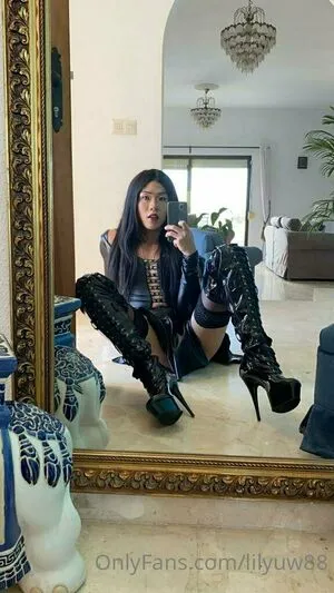 lilyuw88 / ts_lilyuw88 nude photo #0187