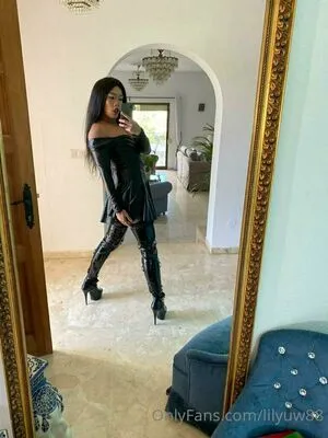 lilyuw88 / ts_lilyuw88 nude photo #0191
