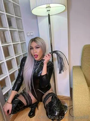 lilyuw88 / ts_lilyuw88 nude photo #0277
