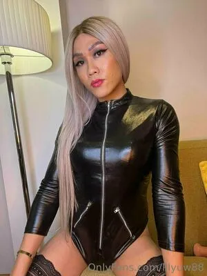 lilyuw88 / ts_lilyuw88 nude photo #0282