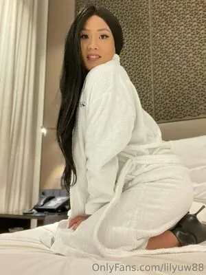 lilyuw88 / ts_lilyuw88 nude photo #0428