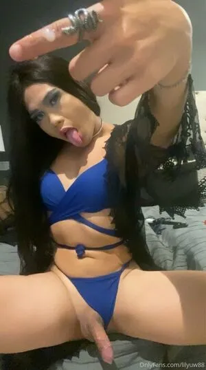 lilyuw88 / ts_lilyuw88 nude photo #0431