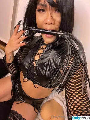 lilyuw88 / ts_lilyuw88 nude photo #0638