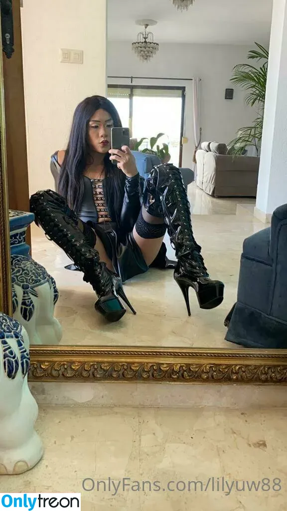lilyuw88 nude photo #0203 (ts_lilyuw88)