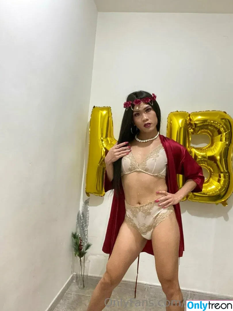 lilyuw88 nude photo #0242 (ts_lilyuw88)