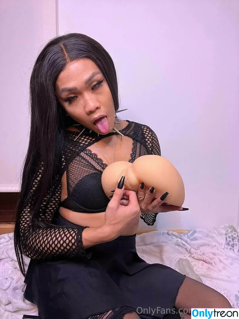 lilyuw88 nude photo #0484 (ts_lilyuw88)