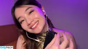 Lin ASMR / linlinasmr nude photo #0096