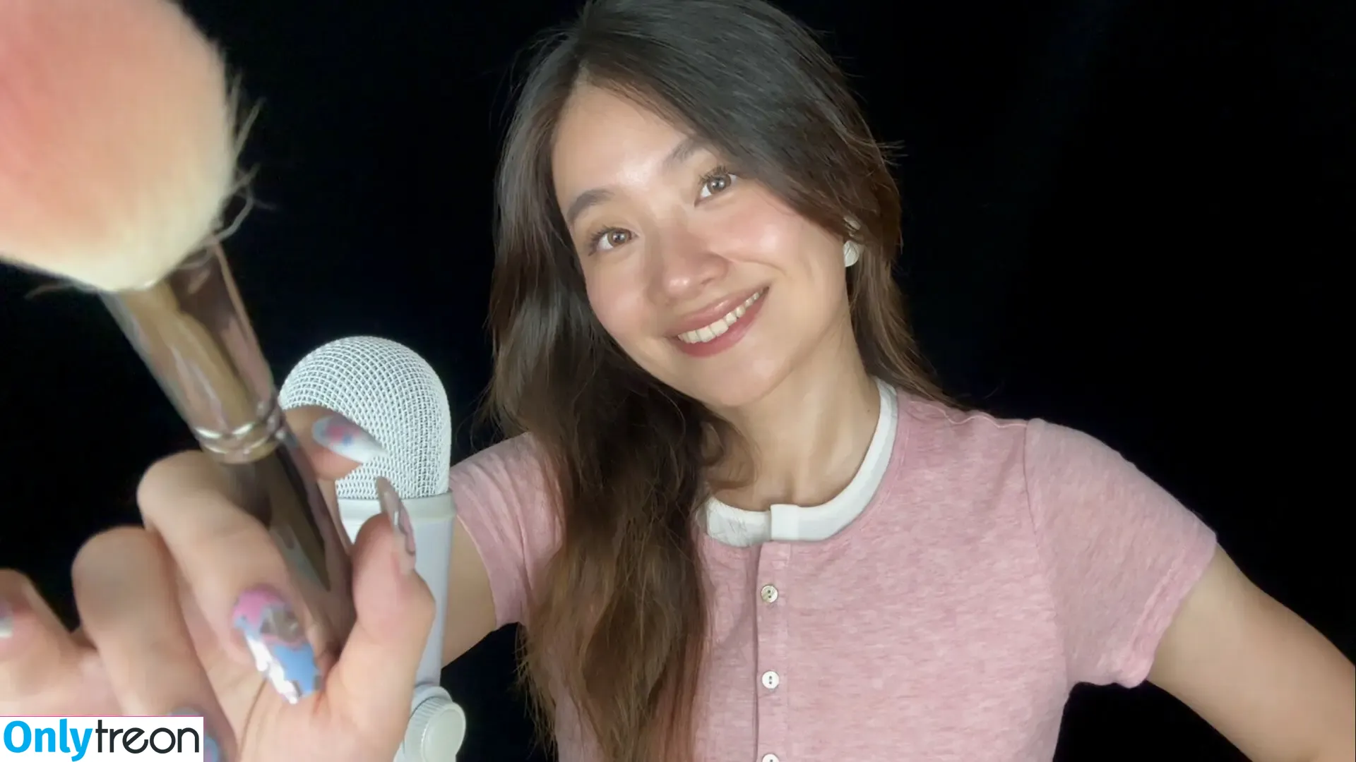 Lin ASMR nude photo #0094 (linlinasmr)