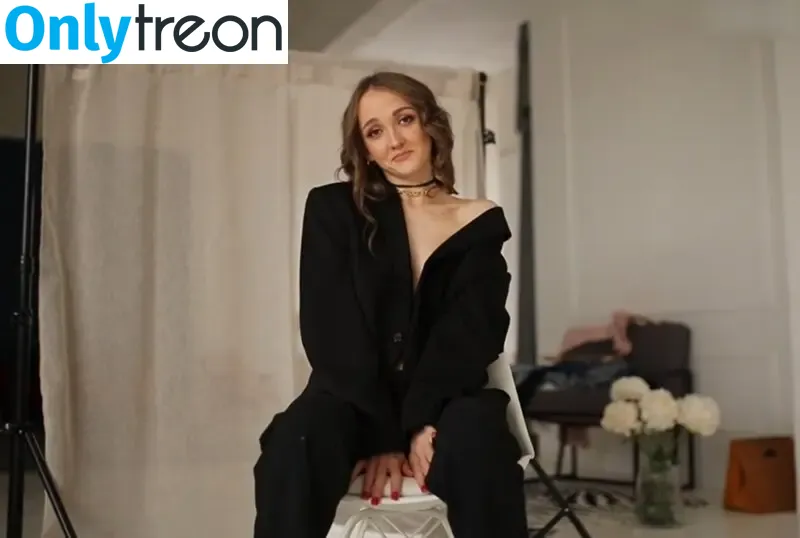 Lina Maries Photo Shooting nude photo #0018 (LinaMariepasc97 / lina_marie_97)