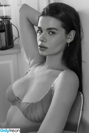 Lina Tsapova / lina_tsapova nude photo #0274