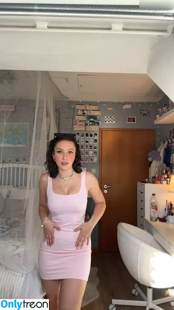 Lina Valeska nude photo #0278 (its_liinaaaa)