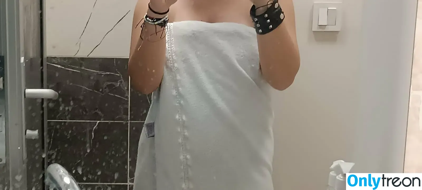Linagothcreepy nude photo #0005 (Linagothcreepy)