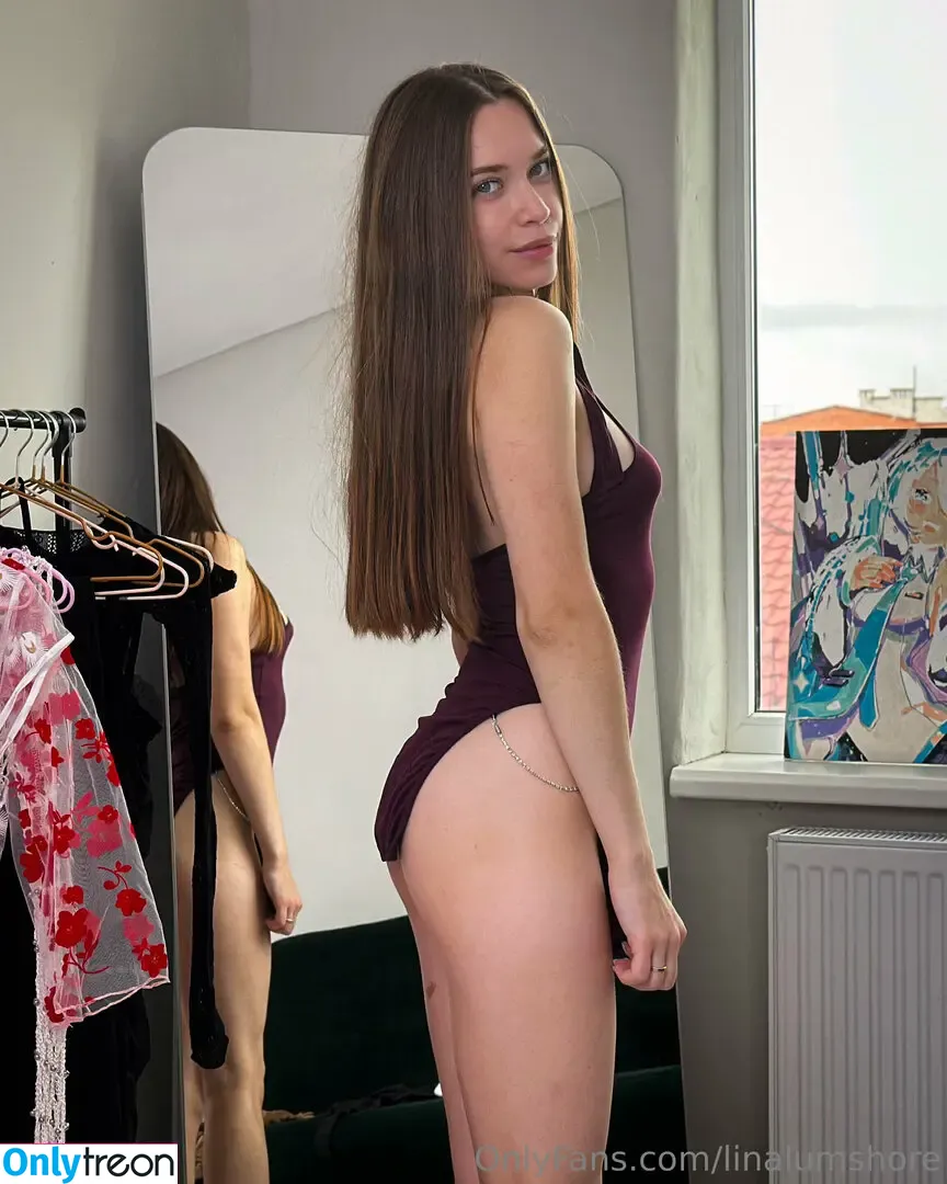 linalumshore nude photo #0012 (linalumshore)