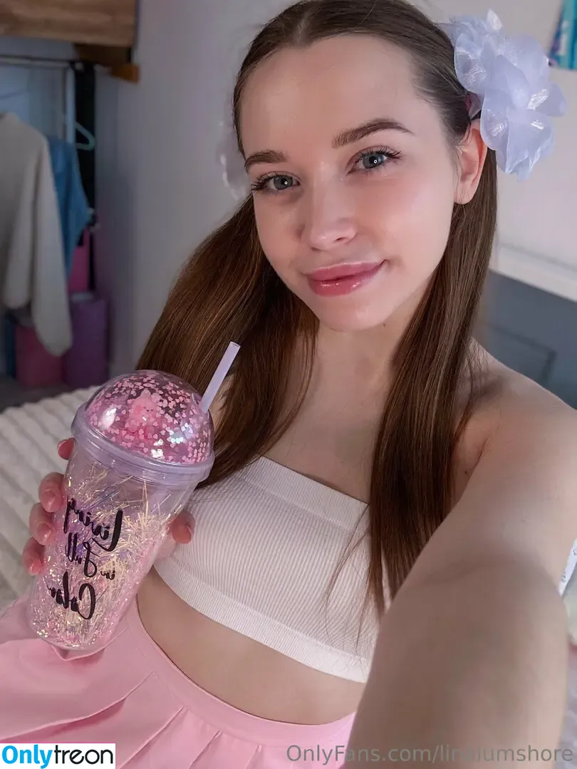linalumshore nude photo #0013 (linalumshore)
