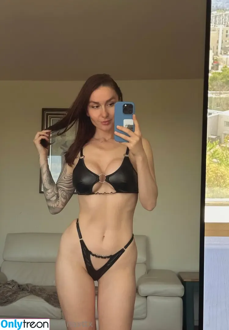 LinaXTTX nude photo #0008 (LinaXTTX)