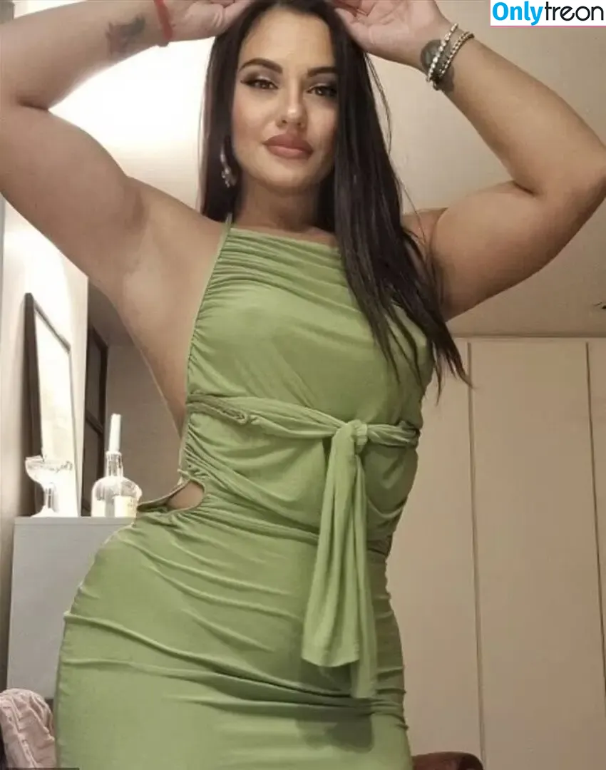 Linda De Sousa Abreu nude photo #0007 (lindadesousaabreu / lindafromtheplayroom)