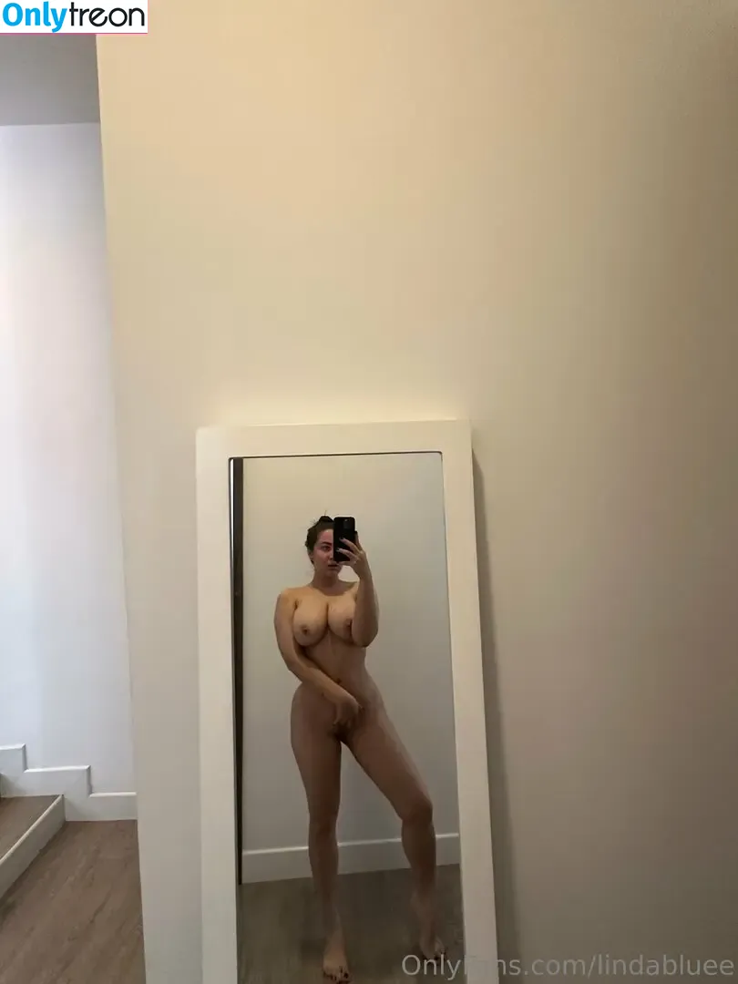 lindabluee nude photo #0350 (LindaBlueee / lindazulx)