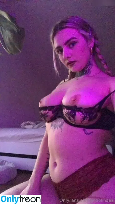 Lindoliiina nude photo #0018 (Lindoliiina)