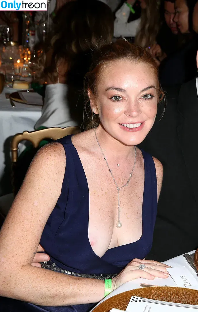 Lindsay Lohan nude photo #0068 (lindsaylohan / lindsaylohan201)