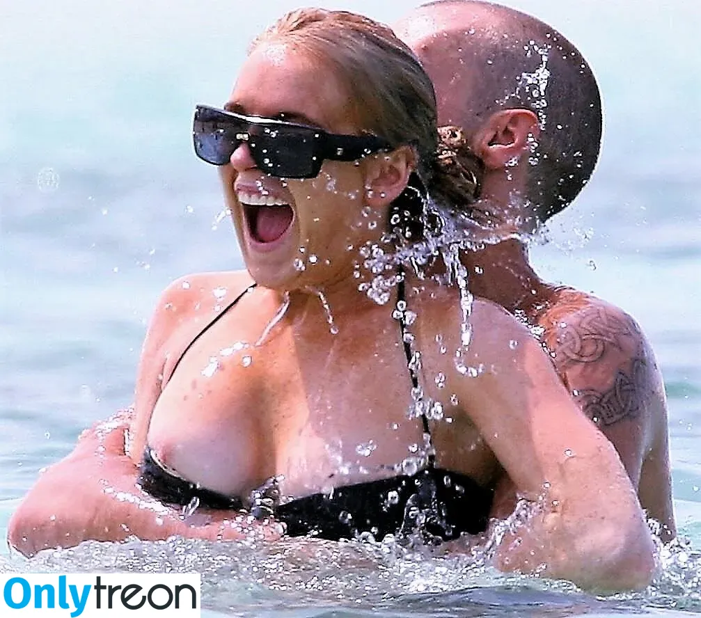 Lindsay Lohan nude photo #0153 (lindsaylohan / lindsaylohan201)