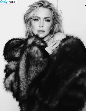 Lindsay Lohan / lindsaylohan / lindsaylohan201 nude photo #1027
