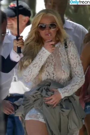 Lindsay Lohan / lindsaylohan / lindsaylohan201 nude photo #1058