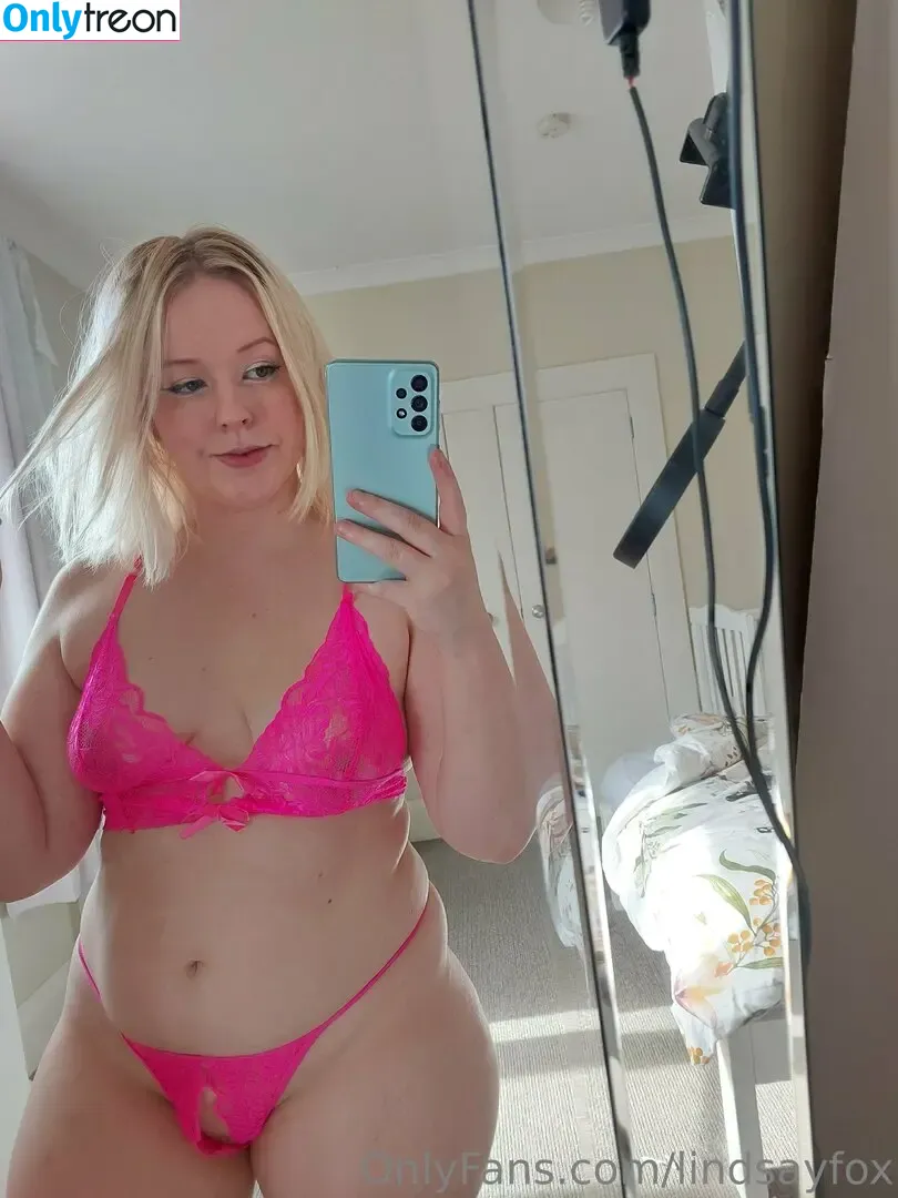 lindsayfox nude photo #0021 (lindsay)