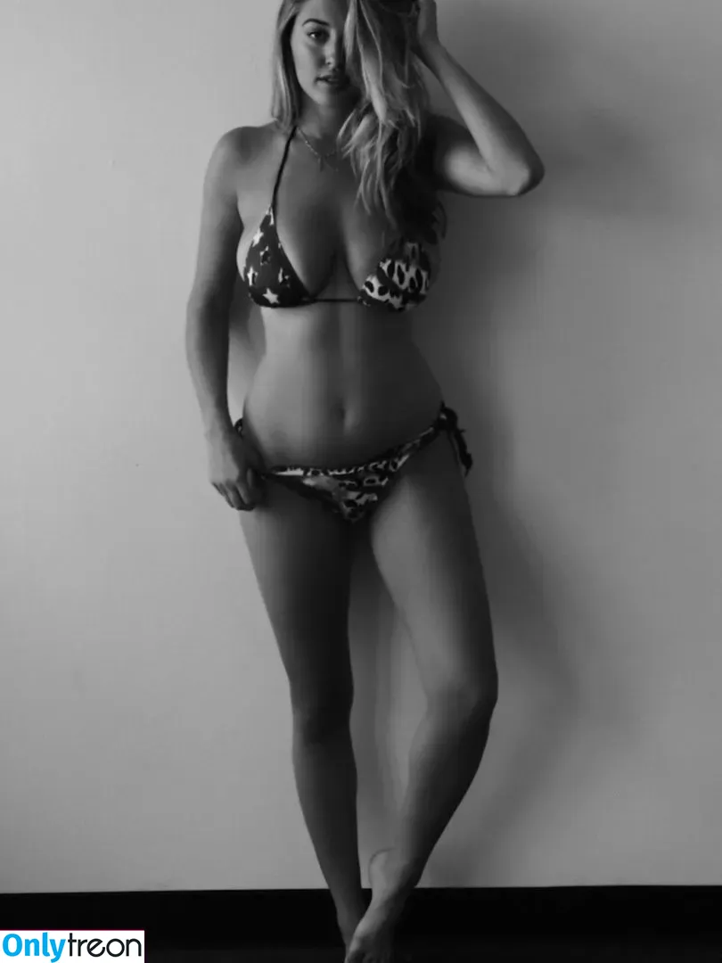 Lindsey Kevitch nude photo #0001 (kevitch / lindseykevitch)