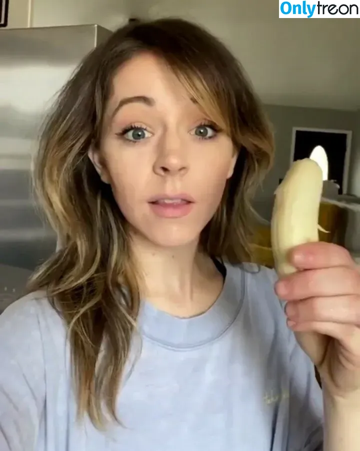 Lindsey Stirling nude photo #0047 (lindseystirling)