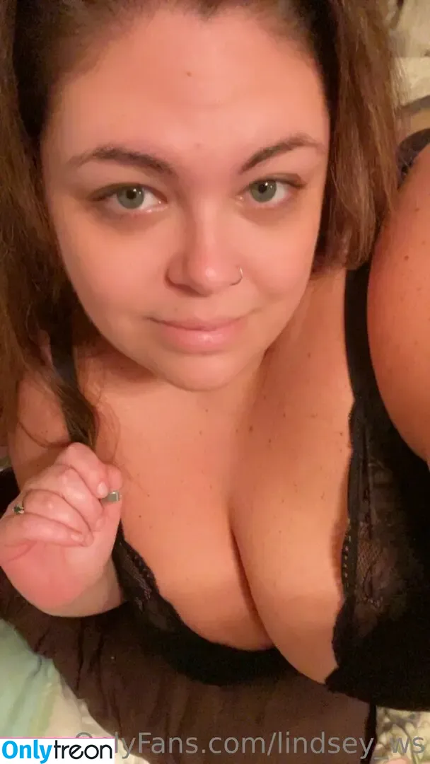 lindsey_ws nude photo #0010 (lindsowesto)
