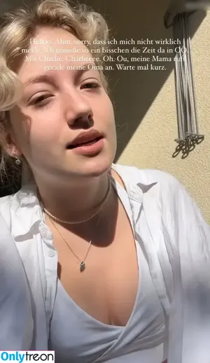 Lisa Übelsbacher / lisaueb nude photo #0015