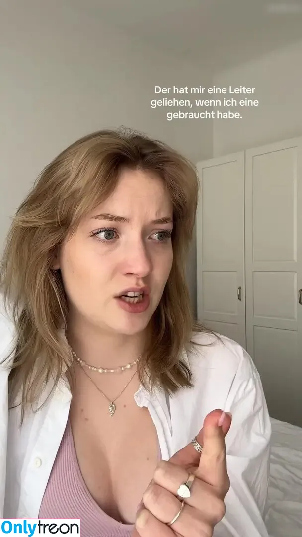 Lisa Übelsbacher nude photo #0037 (lisaueb)